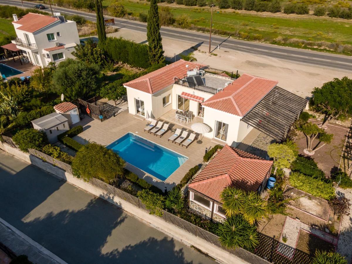 Bungalow Summerside By Ezoria Villas Coral Bay Exterior foto